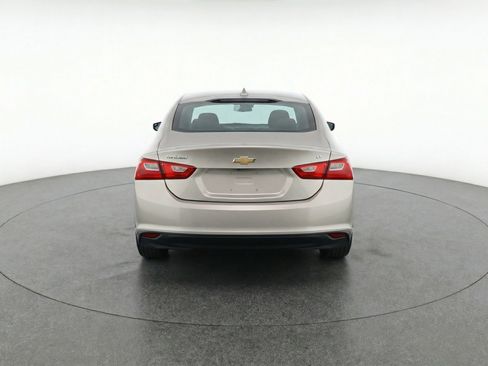 Used 2024 Chevrolet Malibu LT FWD image 7