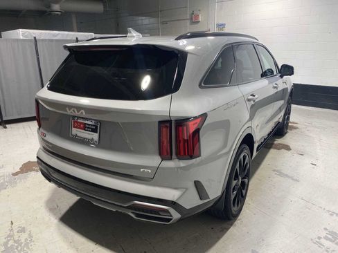 Used 2023 Kia Sorento SX AWD/4WD image 26