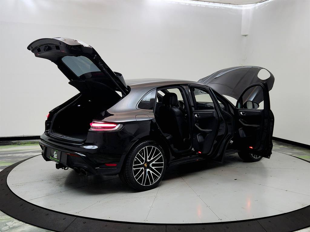 Used 2022 Porsche Macan GTS AWD/4WD image 11