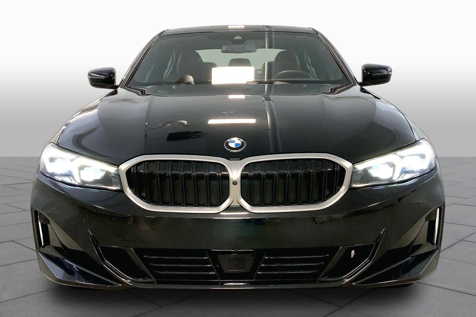Used 2025 BMW 330i xDrive Sedan AWD/4WD image 3