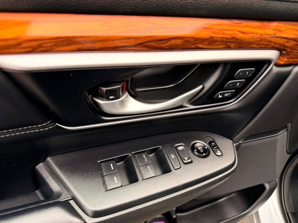 Used 2020 Honda CR-V EX-L image 13