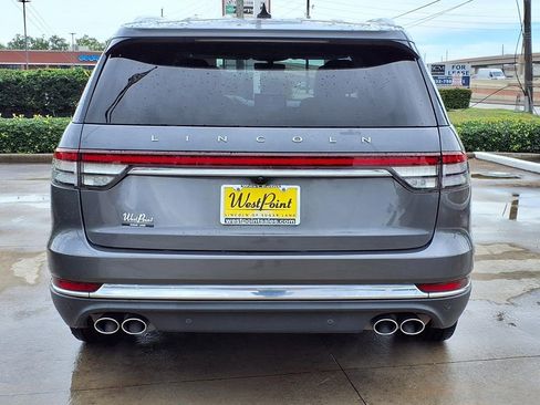 Used 2023 Lincoln Aviator Reserve w/ Equipment Group 201A RWD image 5