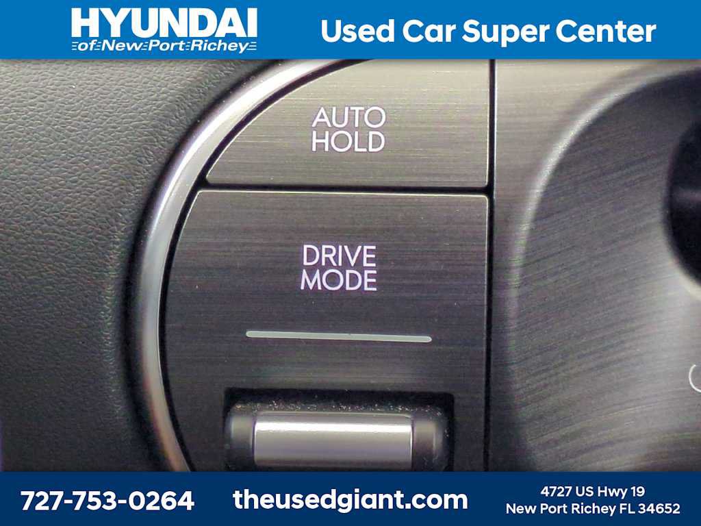 Used 2026 Hyundai Palisade SEL FWD image 29