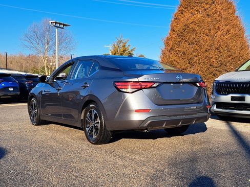 Used 2023 Nissan Sentra SV image 7