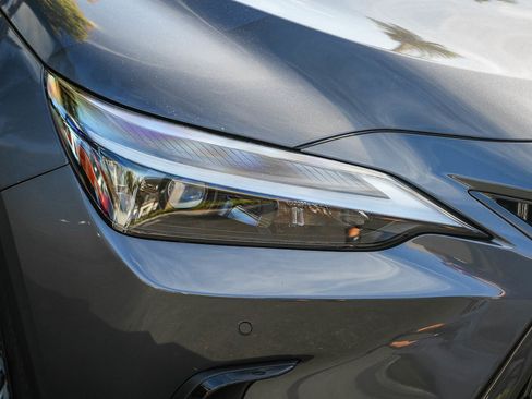 Used 2023 Lexus NX 350 AWD image 8