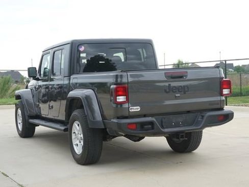 Used 2021 Jeep Gladiator Sport AWD/4WD image 7