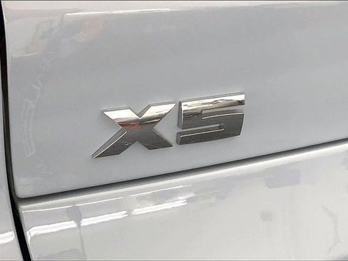 Used 2025 BMW X5 M60i image 8