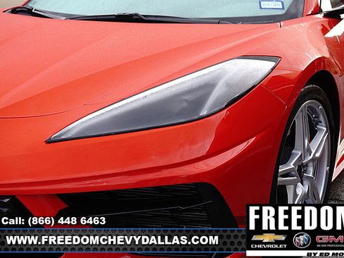 Used 2022 Chevrolet Corvette Stingray Preferred Cpe w/ 2LT image 4