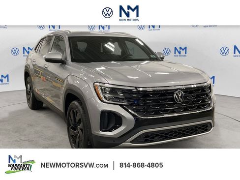 New 2026 Volkswagen Atlas Cross Sport SE image 7