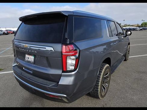 Used 2022 Chevrolet Suburban LS w/ Driver Alert Package AWD/4WD image 4