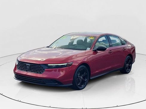 Certified 2025 Honda Accord SE image 26
