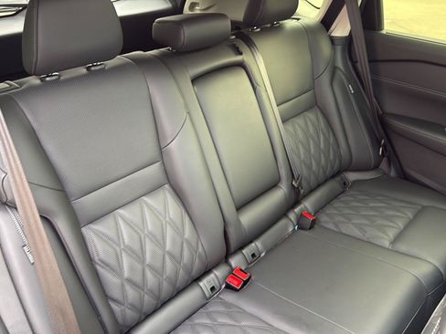 Used 2025 Nissan Rogue Platinum w/ Platinum Premium Package FWD image 38