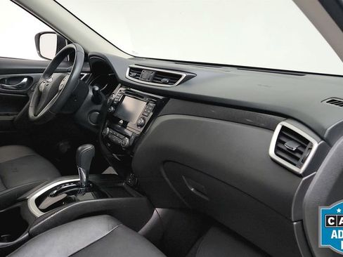 Used 2015 Nissan Rogue SL FWD image 29