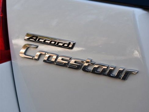 Used 2011 Honda Crosstour EX-L image 10