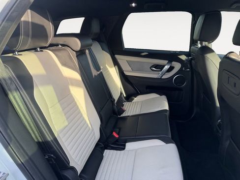 New 2023 Land Rover Discovery Sport S R-Dynamic image 29