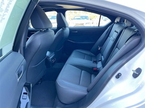 Certified 2024 Lexus IS 350 F Sport image 19