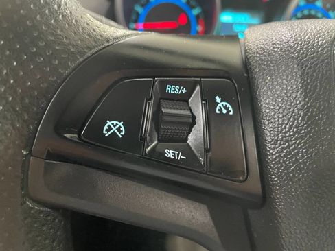 Used 2016 Chevrolet Cruze LT image 34