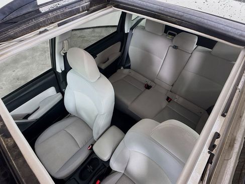 Used 2015 Subaru Forester 2.5i Premium w/ All-Weather Package image 20