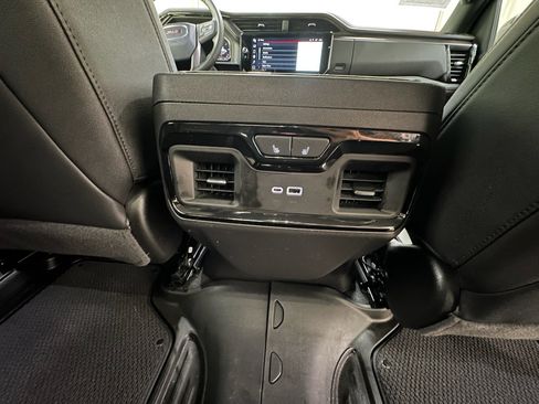 Used 2025 GMC Sierra 1500 AT4 AWD/4WD image 23