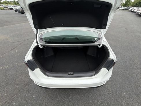 Used 2025 Honda Accord SE image 24
