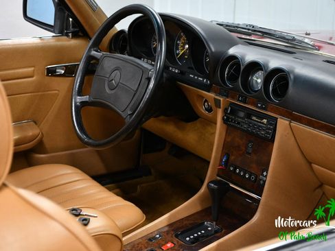 Used 1987 Mercedes-Benz 560 SL image 31