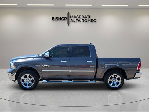 Used 2017 RAM 1500 Laramie w/ Convenience Group image 6