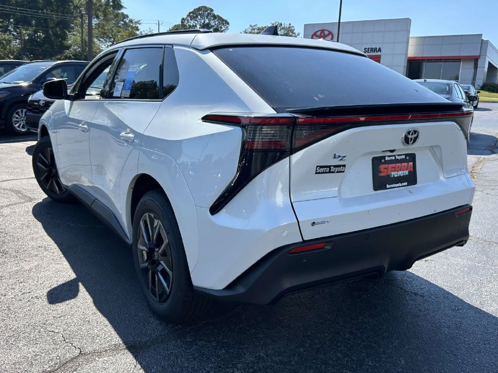 New 2027 Toyota bZ FWD image 5