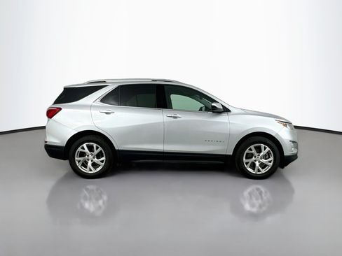Used 2020 Chevrolet Equinox LT AWD/4WD image 8