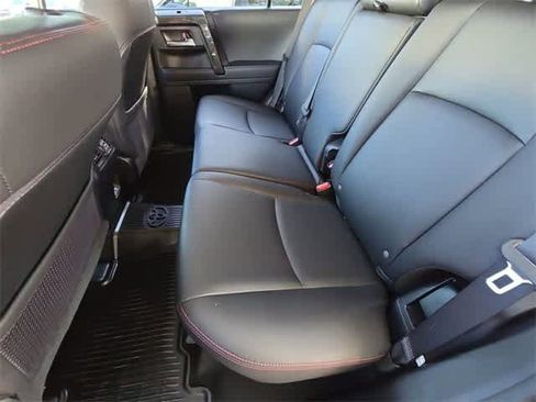 Used 2020 Toyota 4Runner TRD Off-Road Premium image 19