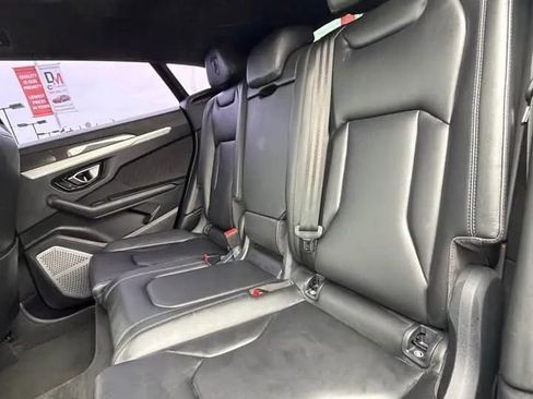 Used 2020 Lamborghini Urus AWD/4WD image 12