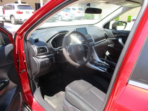 Used 2019 Mitsubishi Eclipse Cross LE AWD/4WD image 13