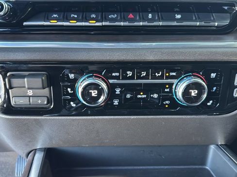 Used 2022 GMC Sierra 1500 SLT w/ SLT Premium Plus Package RWD image 24