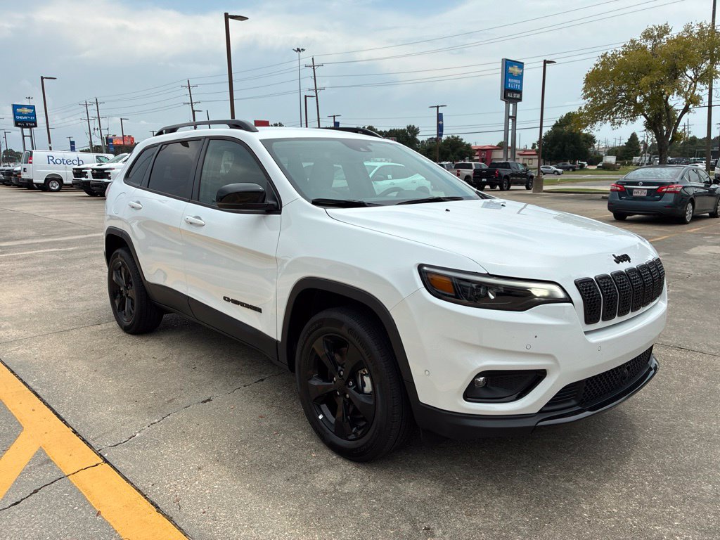 Used 2023 Jeep Cherokee Altitude Lux w/ Mopar Interior Package AWD/4WD 360° Tour