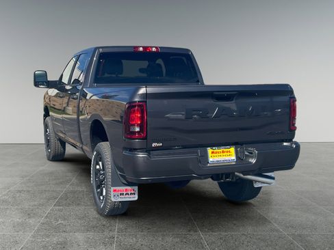 New 2026 RAM 2500 Big Horn AWD/4WD image 3