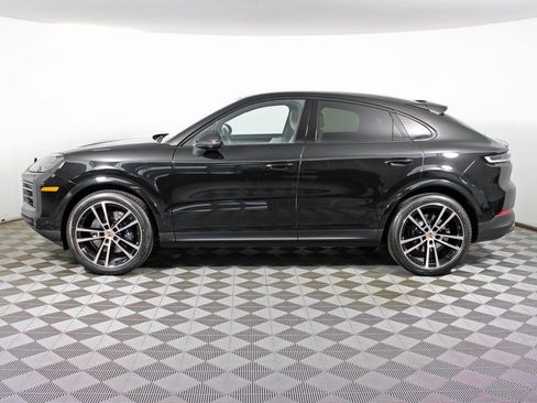 New 2026 Porsche Cayenne Coupe image 2