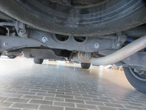 Used 2020 Toyota Highlander XLE FWD image 78