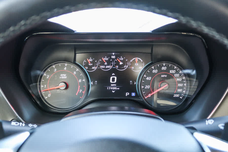 Used 2016 Chevrolet Camaro SS RWD image 23