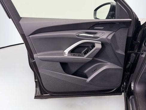 Used 2025 Audi Q5 2.0T Premium Plus w/ Premium Plus image 23