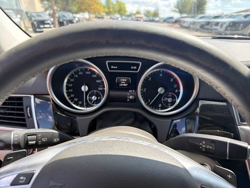 Used 2016 Mercedes-Benz GL 320 BlueTEC 4MATIC image 20