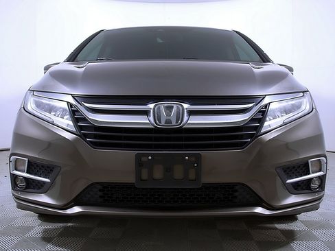 Used 2019 Honda Odyssey Elite image 5
