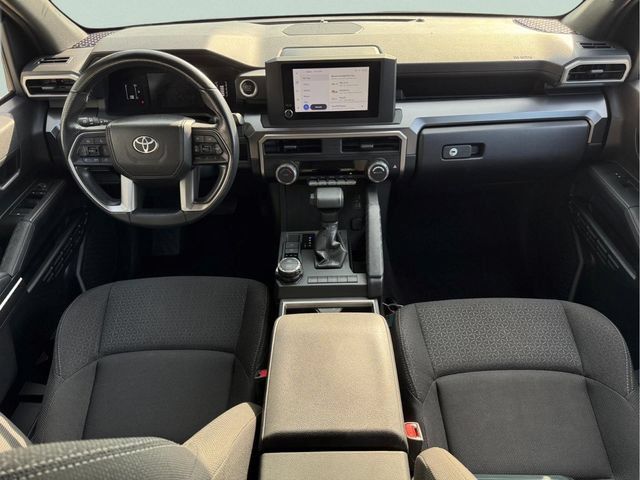 Used 2025 Toyota 4Runner SR5 AWD/4WD image 7
