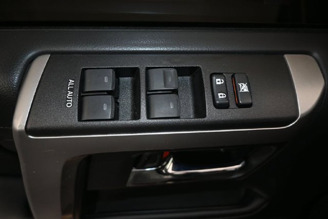 Used 2019 Toyota 4Runner SR5 RWD image 13