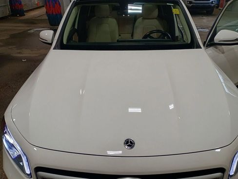 Certified 2021 Mercedes-Benz GLB 250 GLB 250 image 34