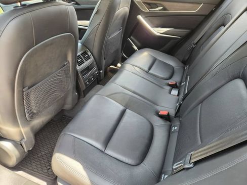 Used 2022 Jaguar F-PACE S AWD/4WD image 21
