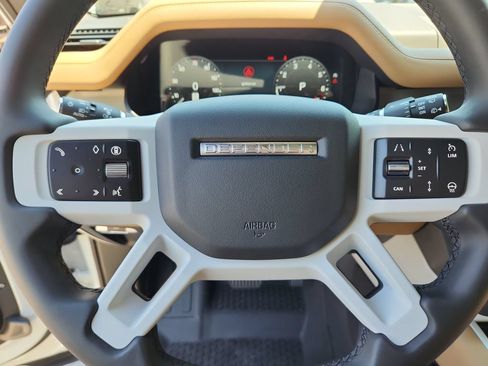 New 2026 Land Rover Defender 110 X-Dynamic SE AWD/4WD image 16