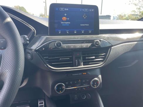 Used 2024 Ford Escape ST-Line w/ Cold Weather Package image 18