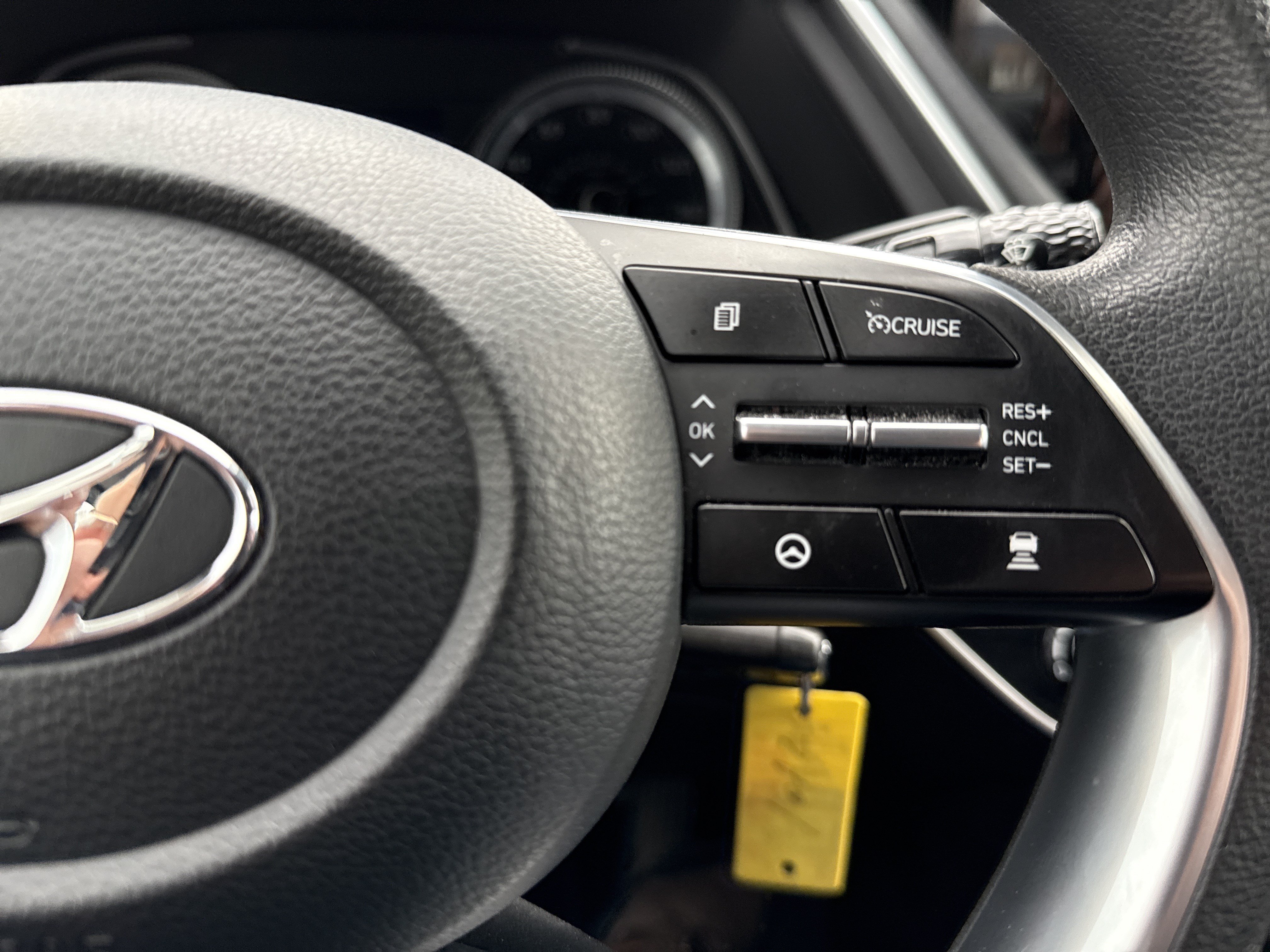 Used 2023 Hyundai Sonata SE FWD image 19