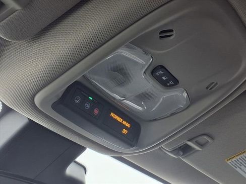 Used 2025 Buick Encore GX Preferred image 12