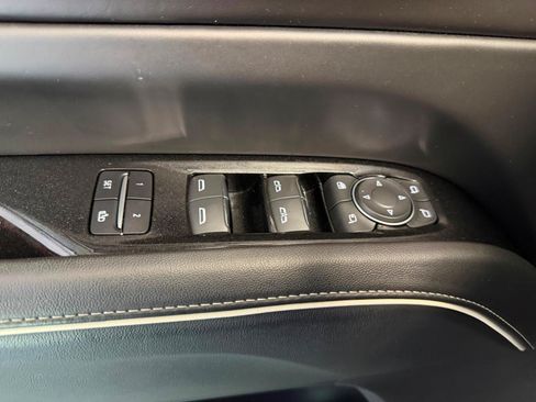 Used 2023 Cadillac Escalade ESV Sport Platinum RWD image 13