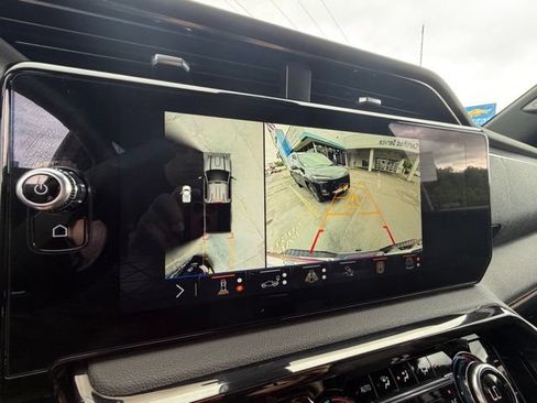 Used 2024 GMC Sierra 2500 AT4 w/ AT4 Preferred Package AWD/4WD image 23